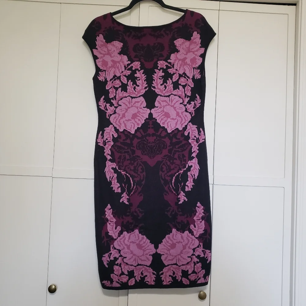 Ann Taylor Floral purple and fuschia knit sheath dress medium - Picture 5 of 6